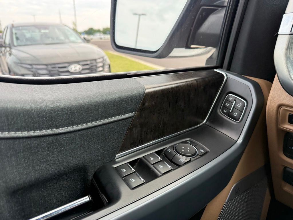2022 Ford F-150 Lariat EQUIPMENT GROUP 502A