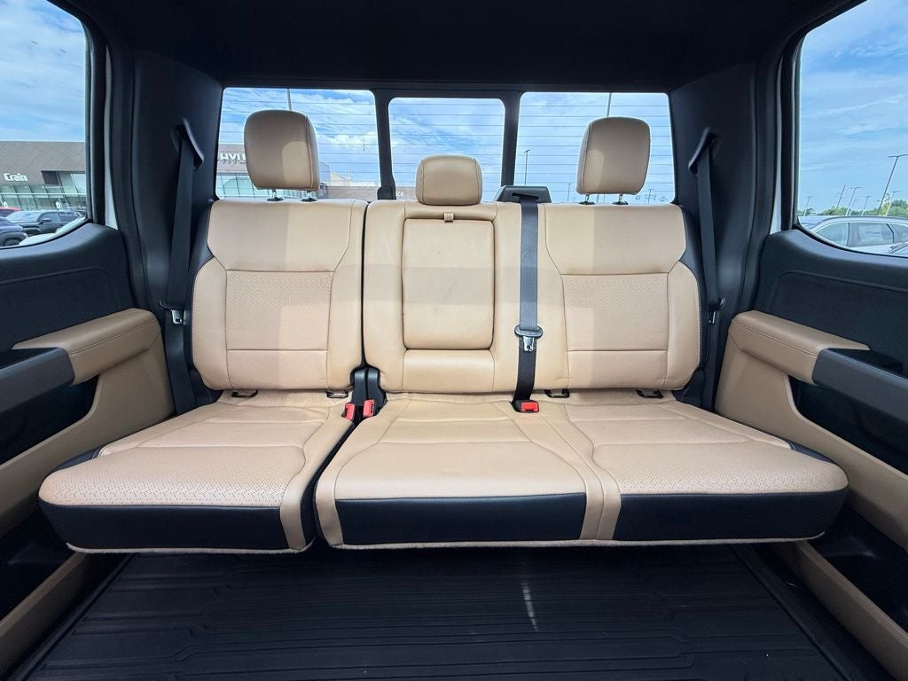 2022 Ford F-150 Lariat EQUIPMENT GROUP 502A