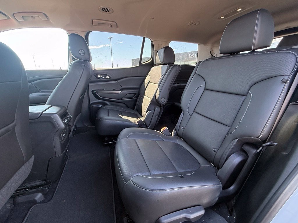 2021 GMC Acadia SLT