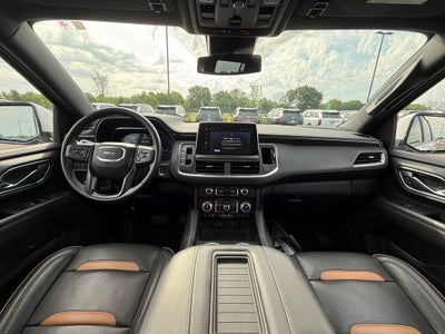 2023 GMC Yukon XL AT4