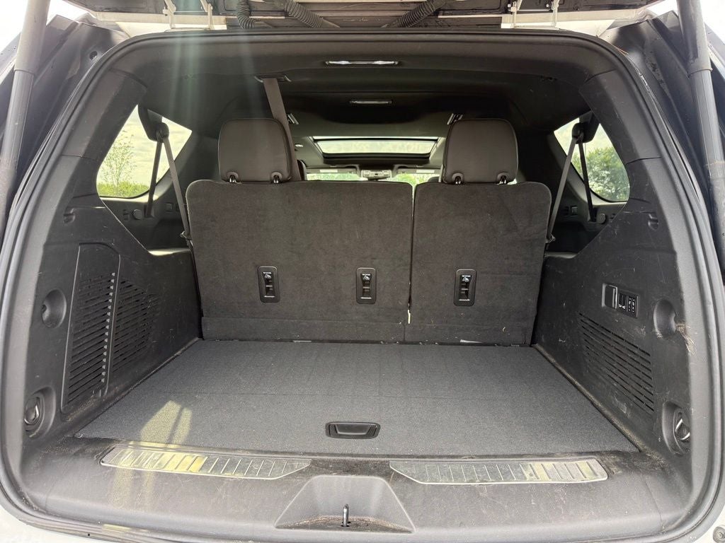 2023 GMC Yukon XL AT4