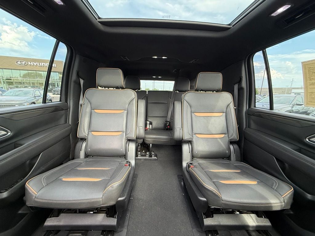 2023 GMC Yukon XL AT4