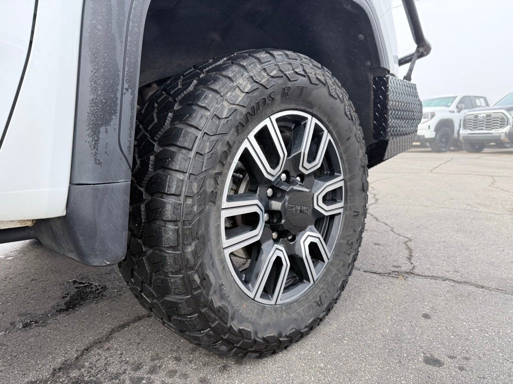 2020 GMC Sierra 2500HD AT4 premium package/techpack/huge front bumper