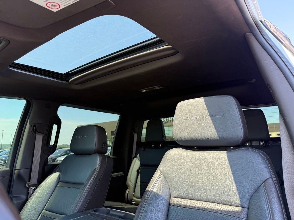 2022 GMC Sierra 3500HD Denali Ultimate Package