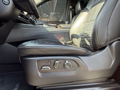 2022 Cadillac Escalade Sport Platinum