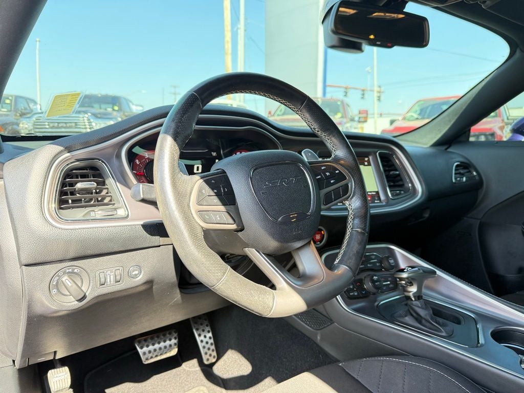 2019 Dodge Challenger SRT Hellcat Redeye red key!!