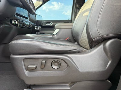 2022 Chevrolet Silverado 1500 ZR2 SUNROOF, OFF ROAD STEPS