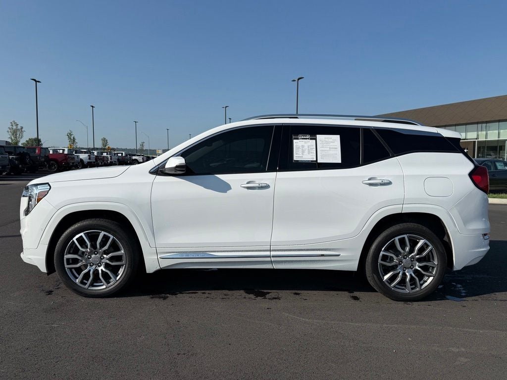 2023 GMC Terrain Denali