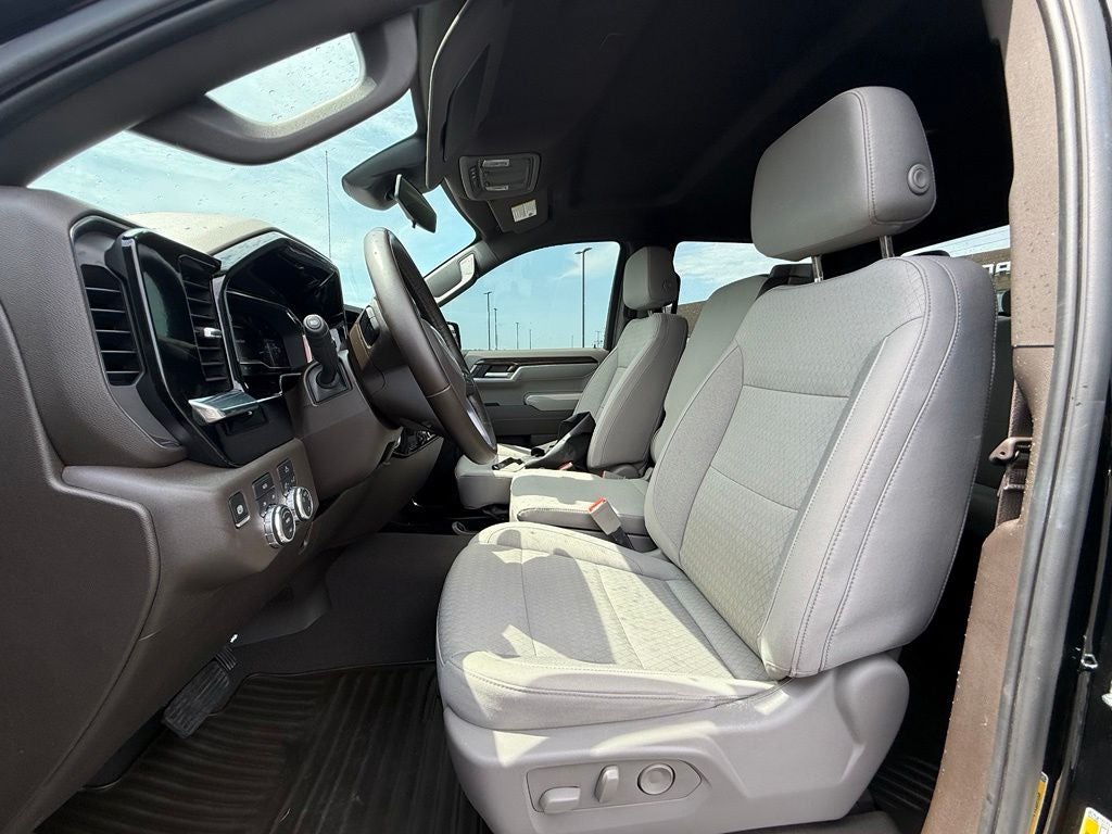 2025 GMC Sierra 1500 SLE