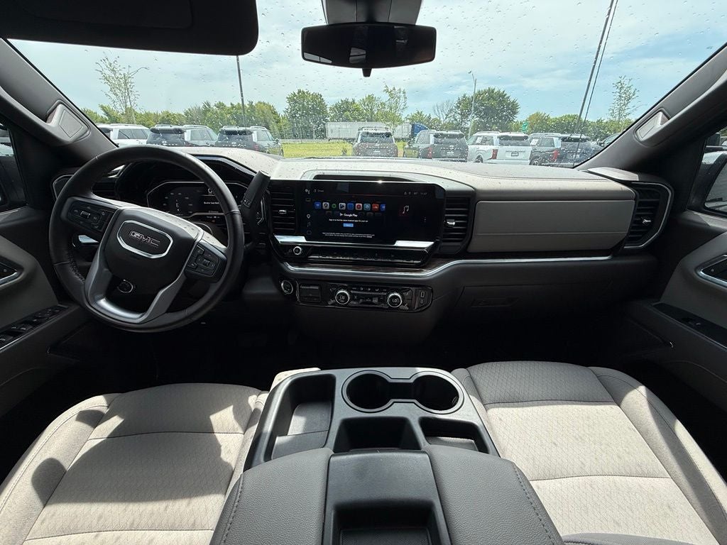 2025 GMC Sierra 1500 SLE
