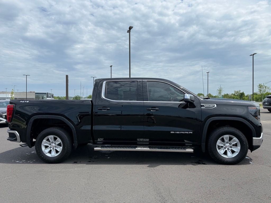 2025 GMC Sierra 1500 SLE