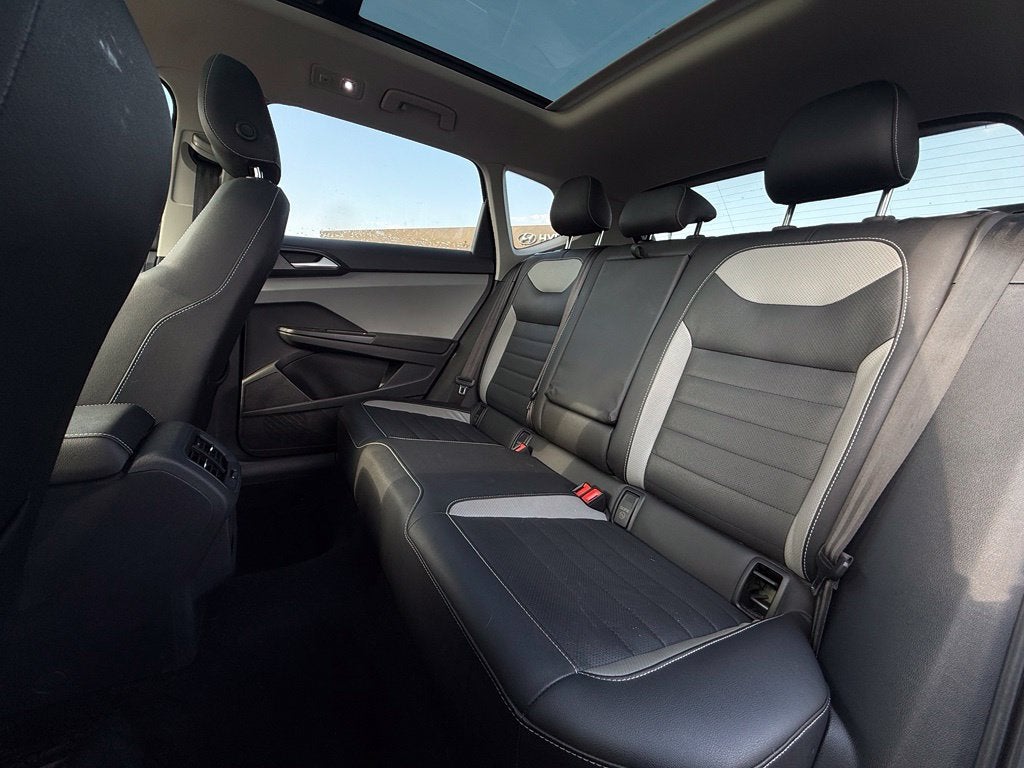 2022 Volkswagen Taos 1.5T SEL
