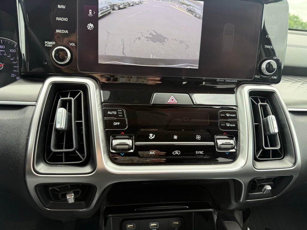 2022 Kia Sorento S