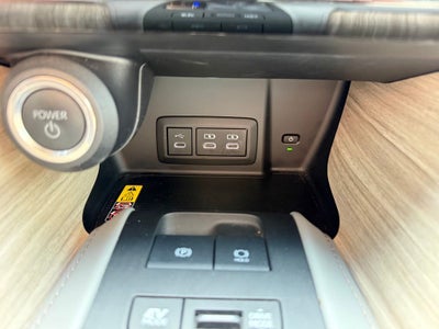 2024 Toyota Venza XLE