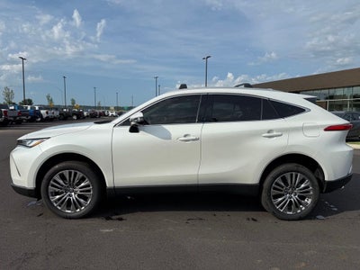 2024 Toyota Venza XLE