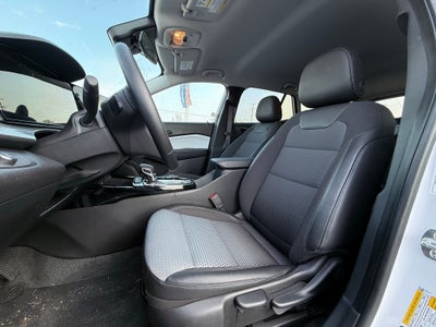 2025 Chevrolet Trax LT & FRONT PASSENGER HEATED SEATS