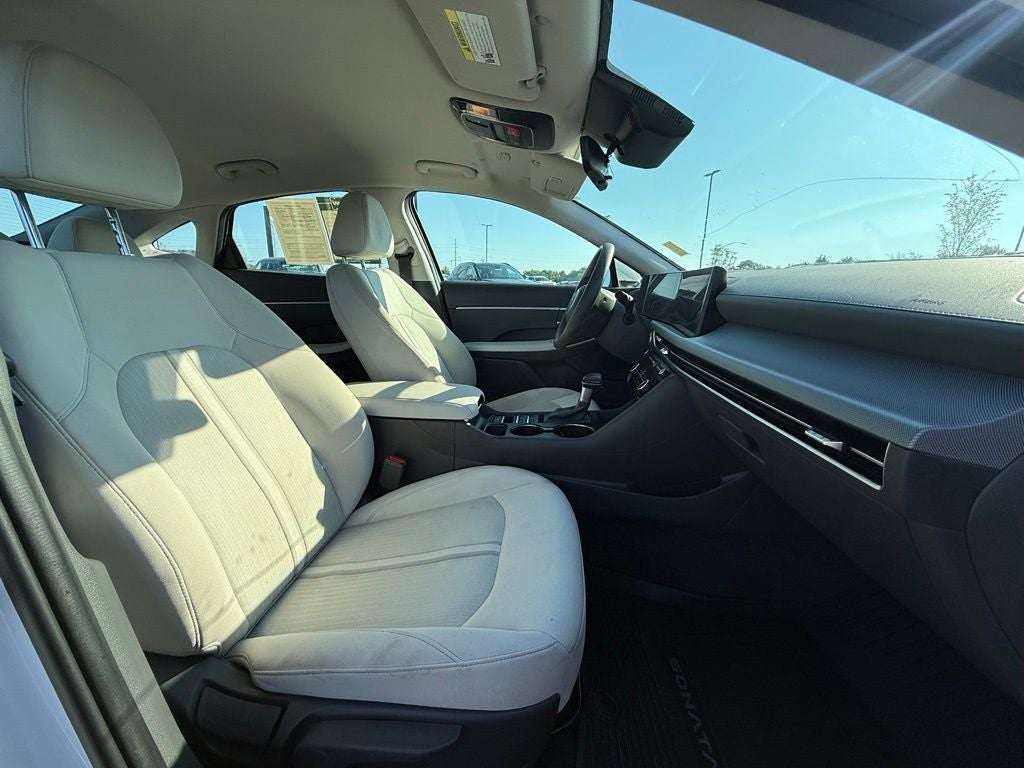 2025 Hyundai Sonata SE