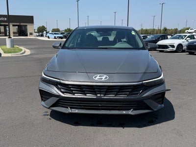 2024 Hyundai Elantra SE CPO Eligible