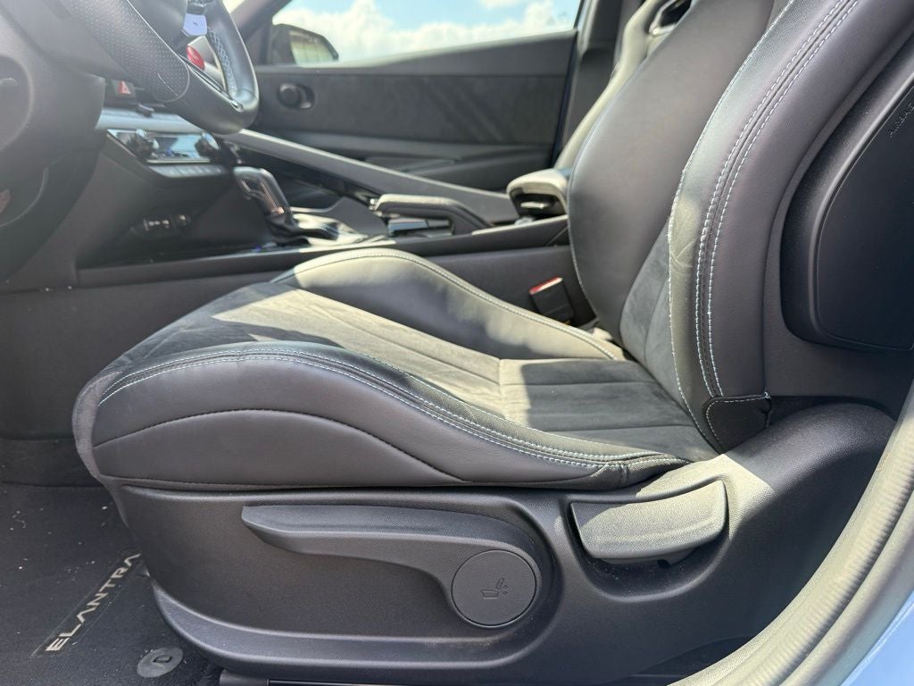 2023 Hyundai Elantra N Base