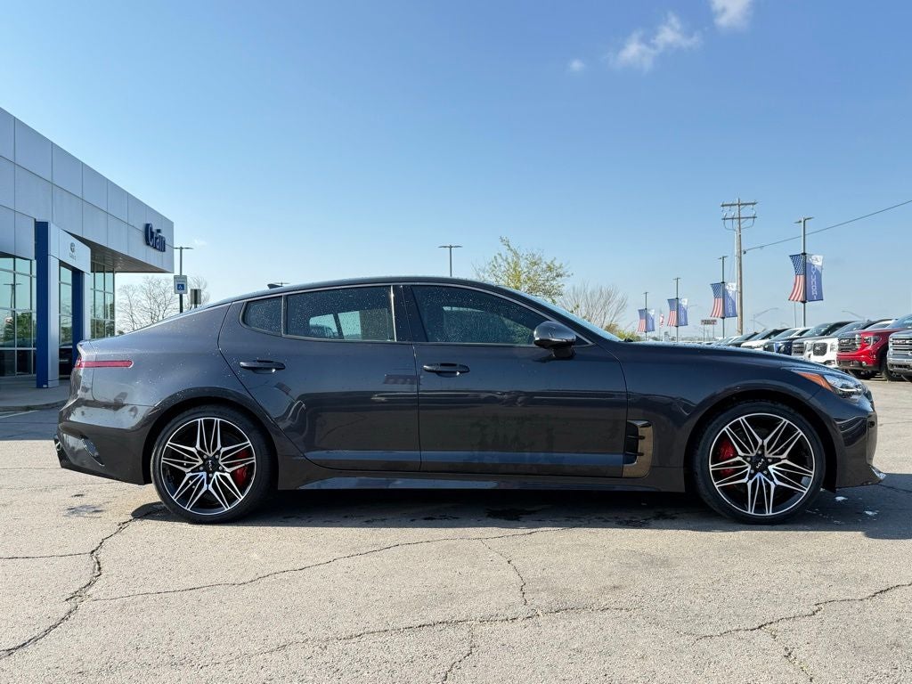 2022 Kia Stinger GT2