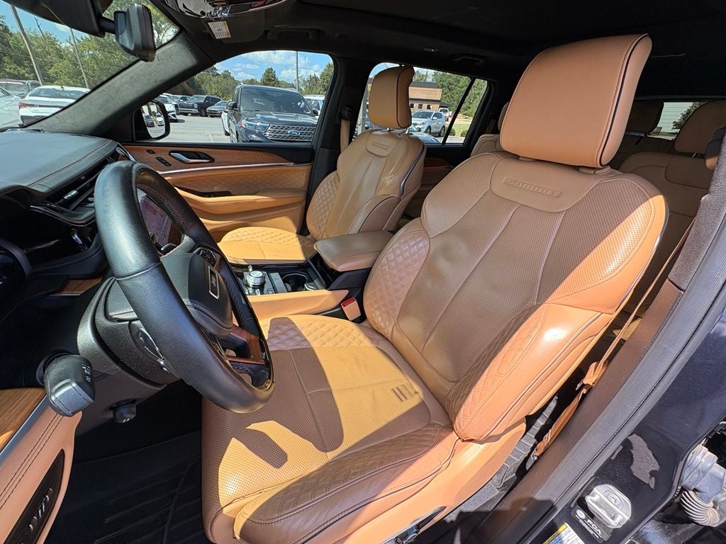 2023 Jeep Grand Cherokee L Summit