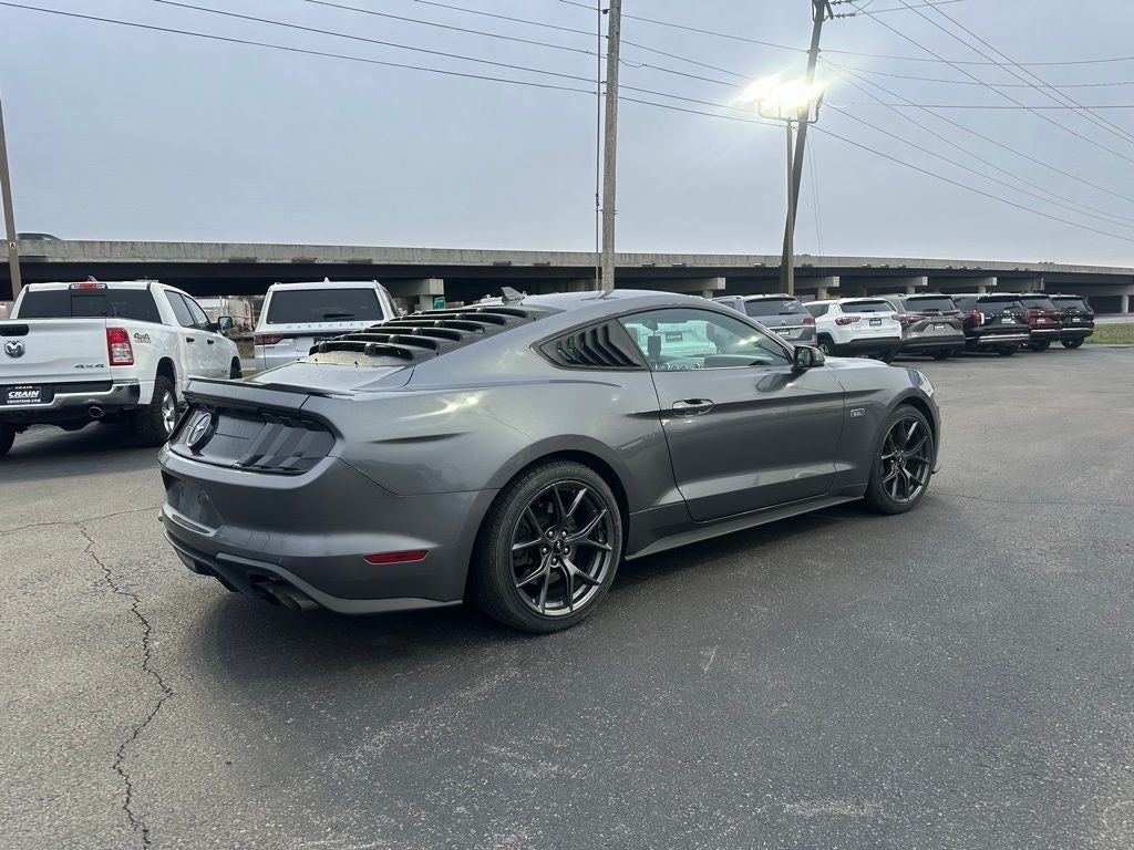 2021 Ford Mustang EcoBoost