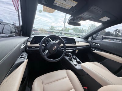 2024 Cadillac XT4 Luxury