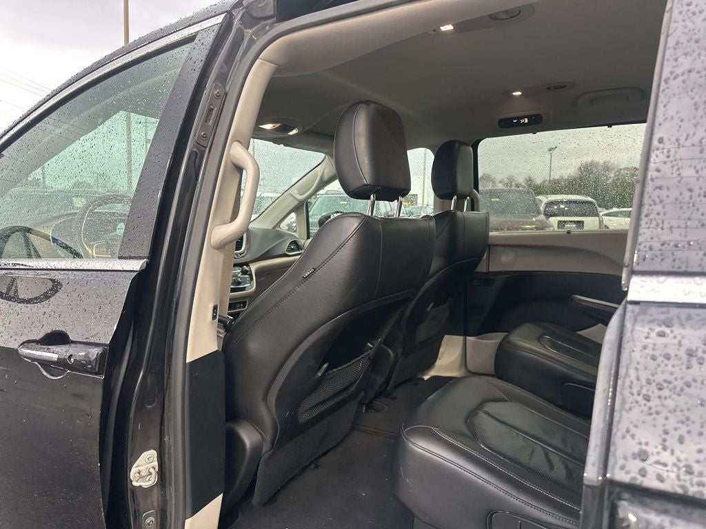 2018 Chrysler Pacifica Touring L