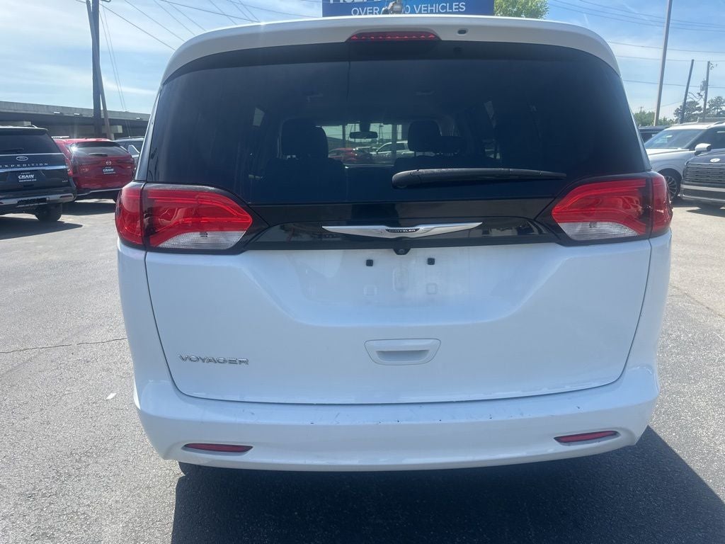 2022 Chrysler Voyager LX 1-Owner / Power Liftgate / Apple CarPlay/Android A