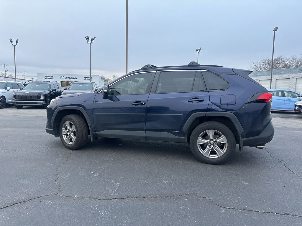 2022 Toyota RAV4 Hybrid XLE