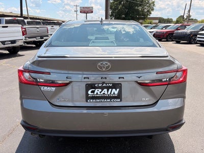 2025 Toyota Camry SE