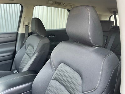2022 Nissan Pathfinder SV 1-Owner / NissanConnect featuring Apple CarPlay an