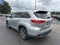 2017 Toyota Highlander XLE Navigation / Clean Carfax / Power Moonroof / 3rd R