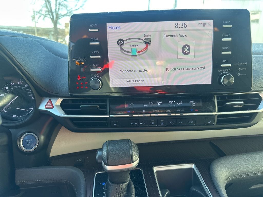 2021 Toyota Sienna XLE 8 Passenger