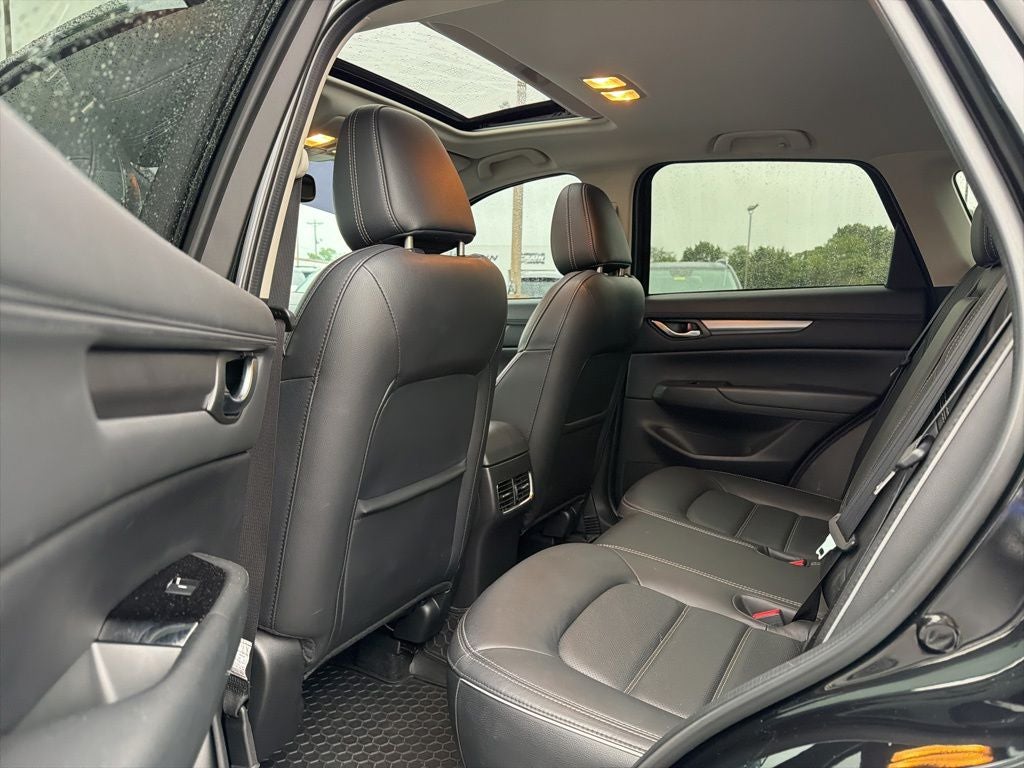 2024 Mazda Mazda CX-5 2.5 S Preferred Package One Owner / Power Sunroof / Power Liftgate