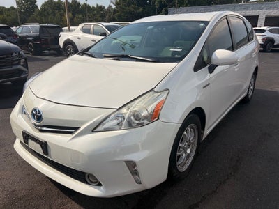 2013 Toyota Prius v Two