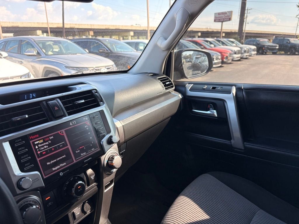 2022 Toyota 4Runner SR5