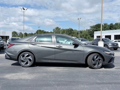 2025 Hyundai Elantra Limited