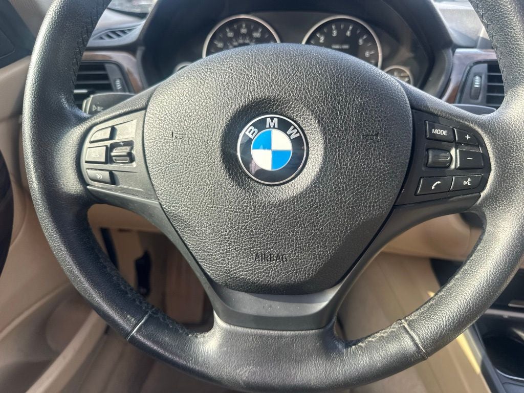 2015 BMW 3 Series 320i xDrive