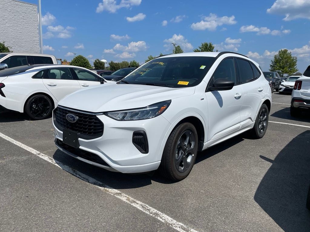 2023 Ford Escape Hybrid ST-Line