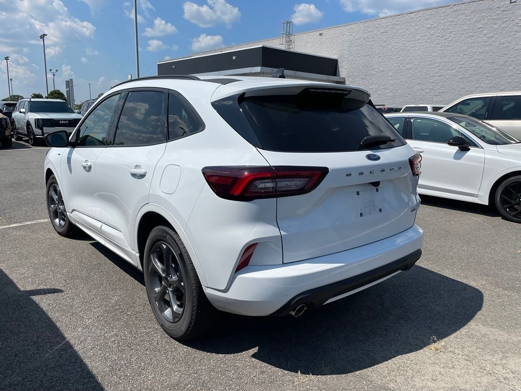 2023 Ford Escape Hybrid ST-Line