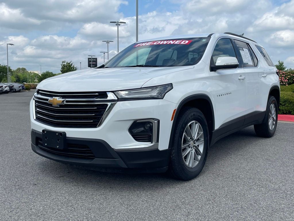 2023 Chevrolet Traverse LT Leather