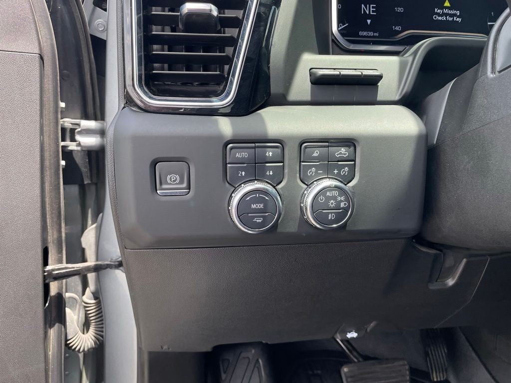 2024 GMC Sierra 2500HD Denali