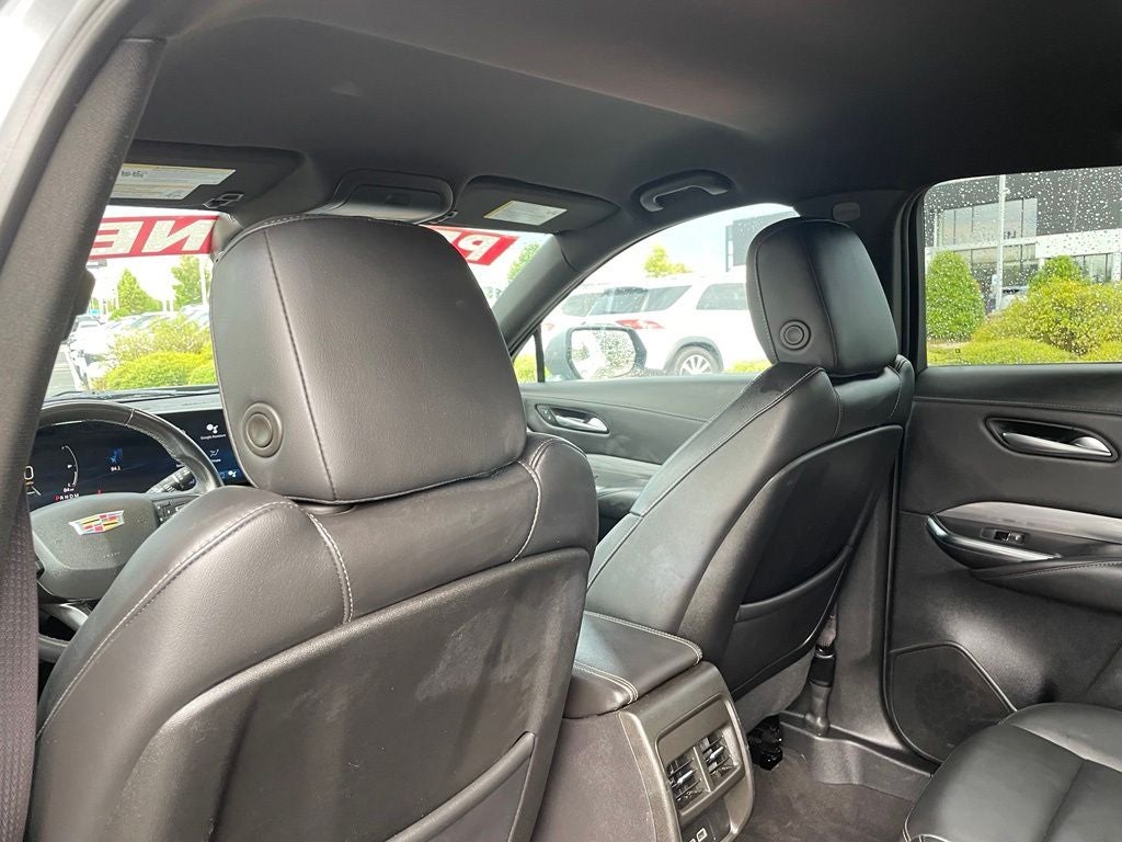 2024 Cadillac XT4 Premium Luxury