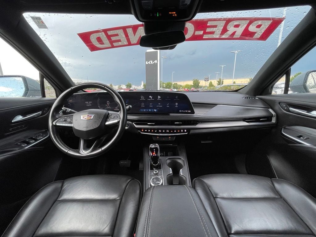 2024 Cadillac XT4 Premium Luxury