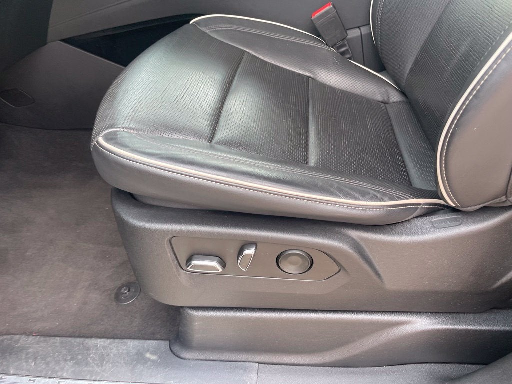 2023 Cadillac Escalade ESV Premium
