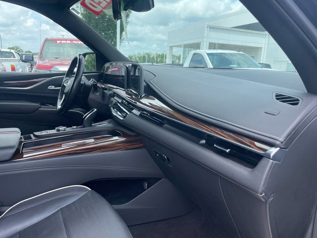 2023 Cadillac Escalade ESV Premium
