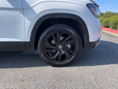 2022 Volkswagen Atlas 2.0T SE w/Technology