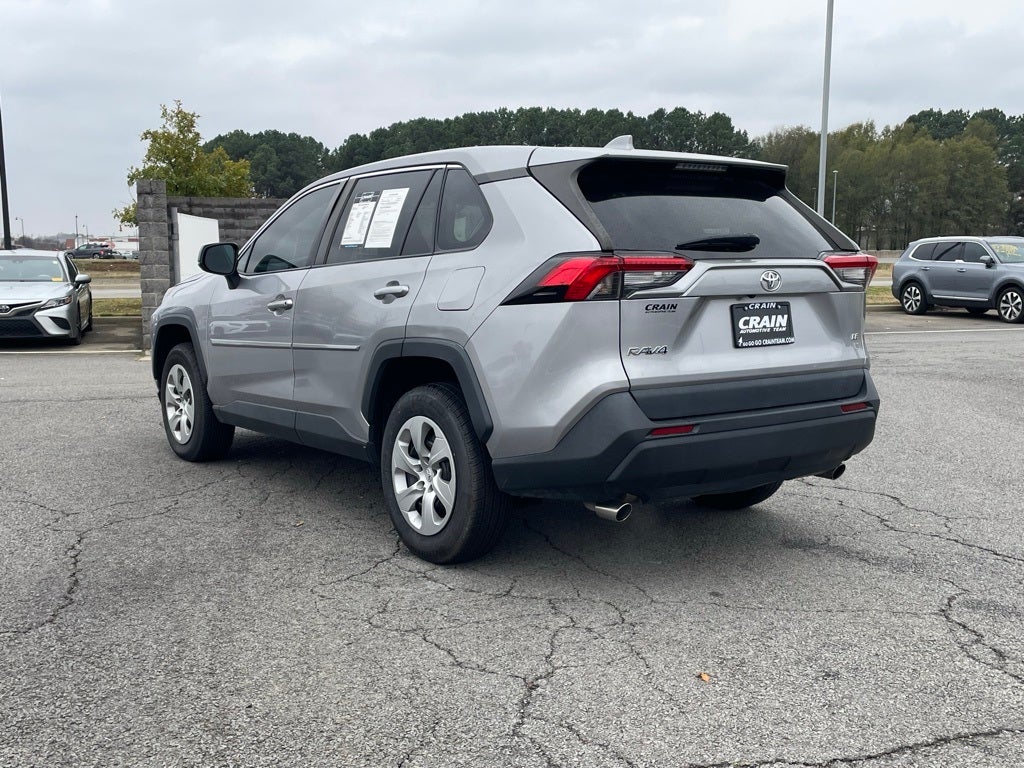 2022 Toyota RAV4 LE