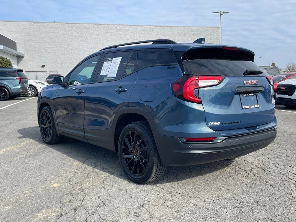 2024 GMC Terrain SLT